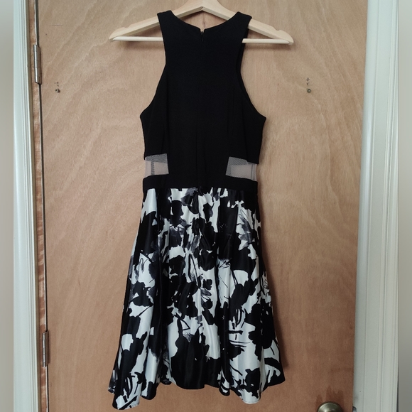 Black and white cocktail dress - Picture 8 of 10